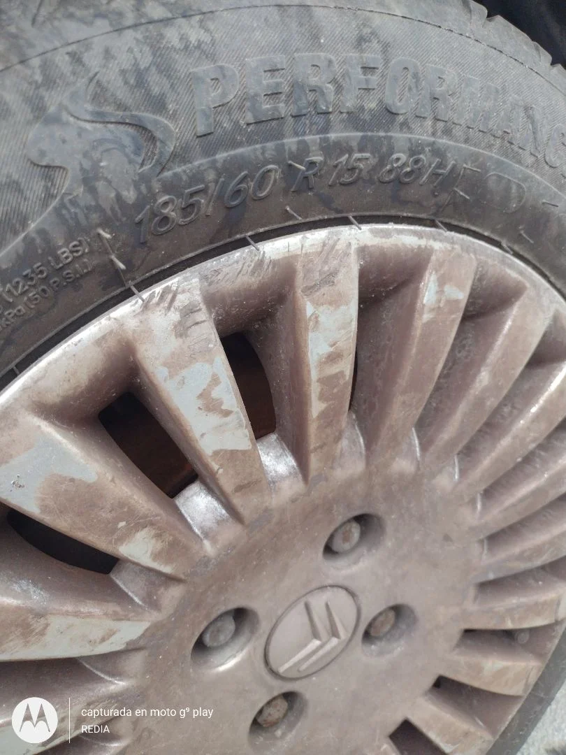 Foto de RUEDA DE REPUESTO CITROEN C3 1.4 HDi (68 CV / 50 KW)