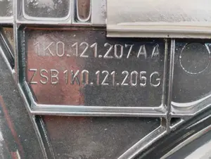 Foto de ELECTROVENTILADOR RADIADOR AIRE ACONDICIONADO VOLKSWAGEN GOLF V (1K1)(10.2003) 2.0 TDI (140 CV / 103 KW) referencia 1K0121207AA foto 2