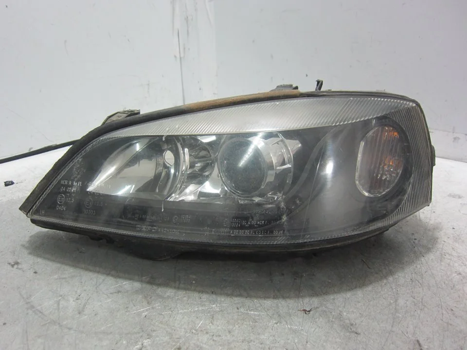 Foto de FARO IZQUIERDO OPEL ASTRA G BERLINA 2.0 DTI (101 CV / 74 KW) referencia 084421128L