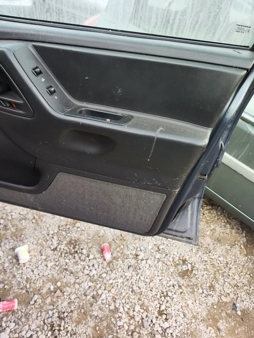 Foto de ELEVALUNAS DELANTERO DERECHO JEEP GRAND CHEROKEE (WJ/WG) 4.0 CAT (190 CV / 140 KW)