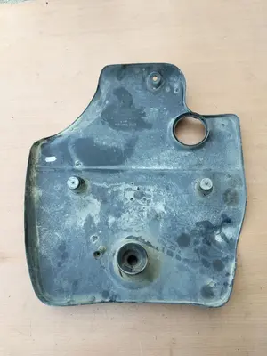 Foto de TAPA MOTOR SEAT LEON (1M1) referencia 038103925 foto 2