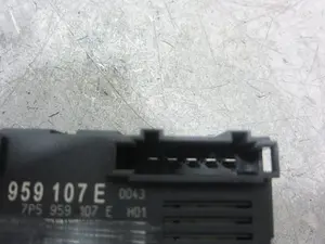 Foto de MODULO ELECTRONICO PORSCHE CAYENNE (TIPO 92A) referencia 7P5959107E foto 2