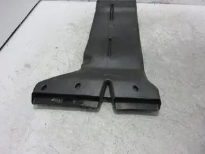 Foto de TUBO PORSCHE MACAN (95BA) referencia 8R0819801A foto 2