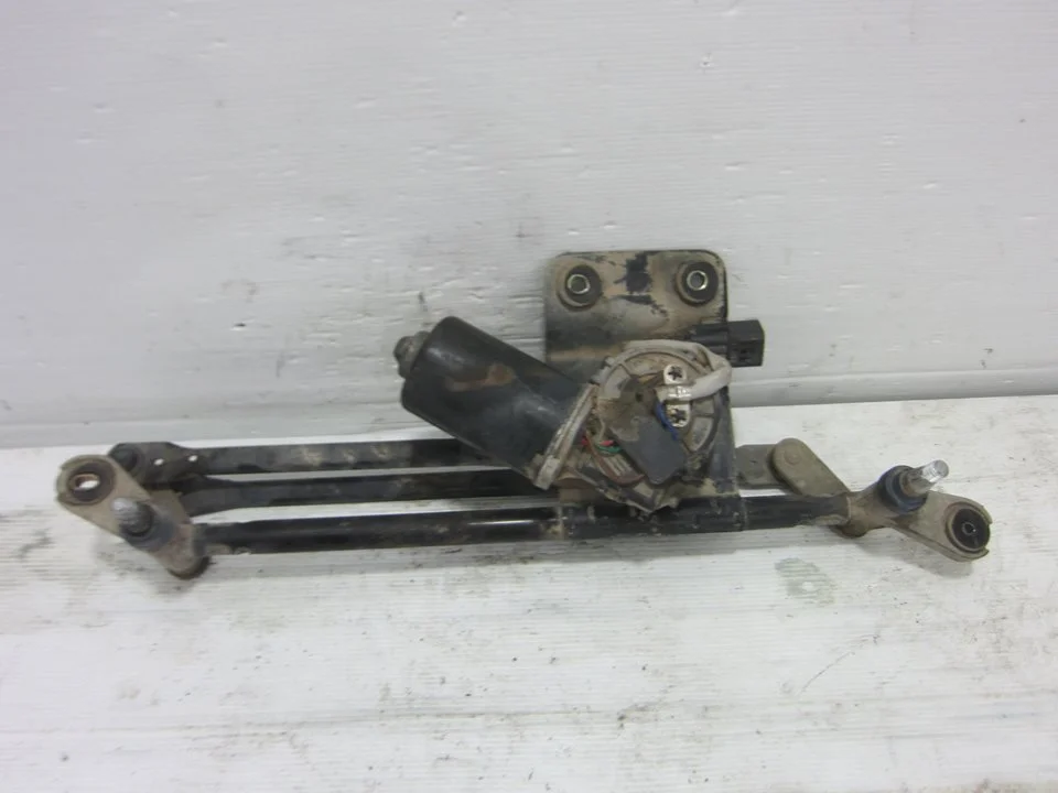 Foto de MOTOR LIMPIA DELANTERO HYUNDAI MATRIX (FC) 1.6 CAT (103 CV / 76 KW)