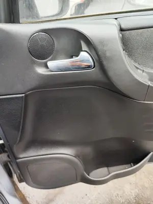 Foto de CENTRALITA CONFORT OPEL ZAFIRA A 2.0 DTI (101 CV / 74 KW)