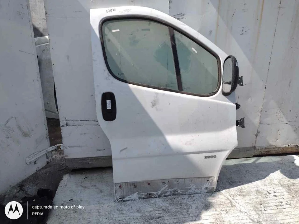Foto de PUERTA DELANTERA DERECHA OPEL VIVARO FURGÓN/COMBI 2.0 16V CDTI (114 CV / 84 KW)
