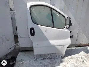 Foto de PUERTA DELANTERA DERECHA OPEL VIVARO FURGÓN/COMBI 2.0 16V CDTI (114 CV / 84 KW)