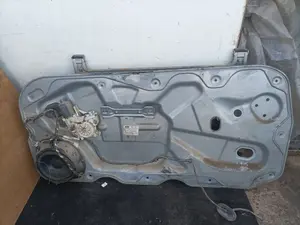 Foto de ELEVALUNAS DELANTERO DERECHO OPEL CORSA C 1.2 16V CAT (Z 12 XE / LW4) (75 CV / 55 KW) referencia 4M51B203A28BE