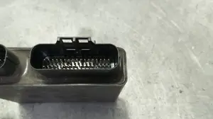 Foto de MODULO ECU SUZUKI V-STROM 650 645 cm3 - 51 kW (69 CV / 51 KW) referencia F8T54180 foto 2