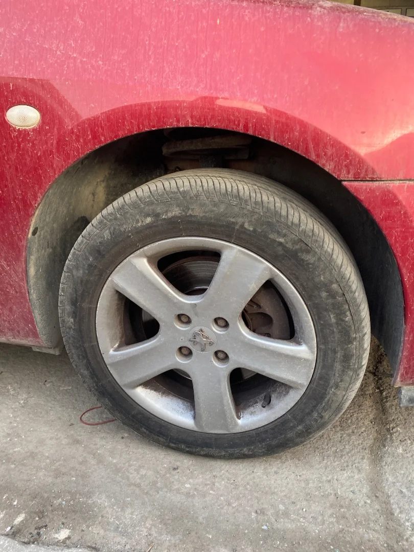 Foto de LLANTA PEUGEOT 307 BREAK / SW (S1)(04.2002) 2.0 16V HDi FAP CAT (RHR / DW10BTED4) (136 CV / 100 KW) referencia 5402E4