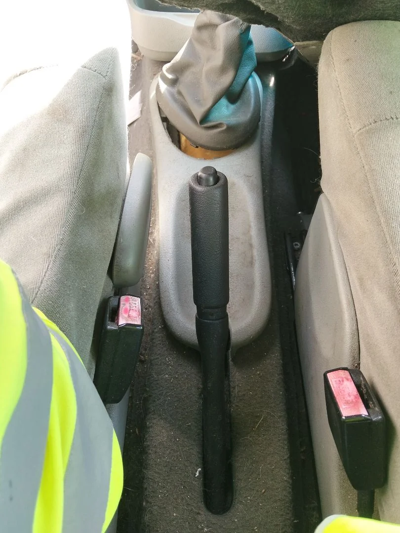 Foto de PALANCA FRENO RENAULT SCENIC I (JA...) 1.9 dCi Diesel CAT (102 CV / 75 KW) referencia 8200080727