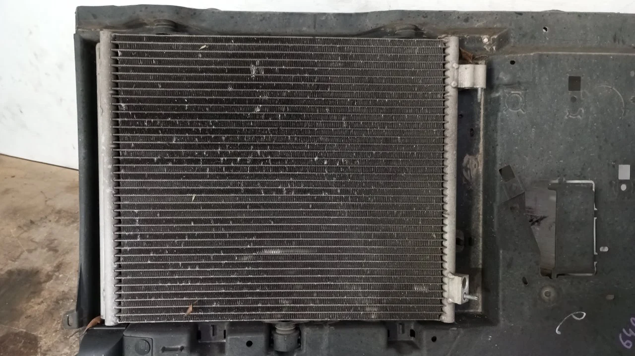 Foto de CONDENSADOR / RADIADOR AIRE ACONDICIONADO CITROEN C3 1.1 (60 CV / 44 KW) referencia 9635759480