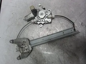 Foto de ELEVALUNAS TRASERO DERECHO NISSAN X-TRAIL (T31) 2.0 16V CAT (141 CV / 104 KW) referencia 82730JG00A foto 2