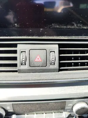 Foto de WARNING AUDI Q5 FYG Híbrido 220 kW (2.0 Ltr. - 195 kW TFSI) (299 CV / 220 KW) referencia 80A941509