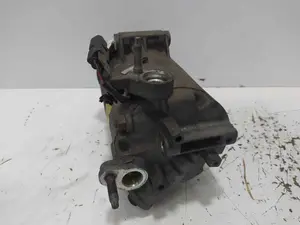 Foto de COMPRESOR AIRE ACONDICIONADO FORD FIESTA (CNN) referencia C1B119D629AG foto 4