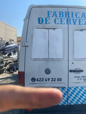 Foto de PORTON TRASERO IZQUIERDO VOLKSWAGEN LT FURGÓN/COMBI 2.5 TDI (109 CV / 80 KW) referencia 2D1827092F
