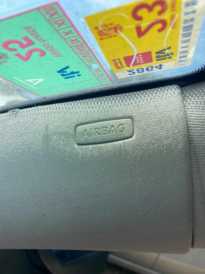 Foto de AIRBAG CORTINA DELANTERO DERECHO VOLKSWAGEN PASSAT VARIANT (3C5) 2.0 TDI DPF (170 CV / 125 KW) referencia 3C0880742G