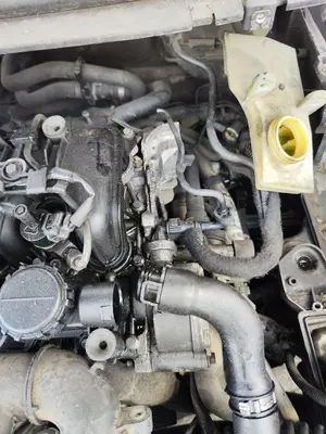 Foto de VALVULA AIRE ADICIONAL FORD FOCUS BERLINA (CAP) 1.6 TDCi CAT (90 CV / 66 KW) referencia 1487860