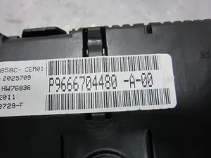 Foto de CUADRO INSTRUMENTOS CITROEN GRAND C4 PICASSO 1.6 16V (120 CV / 88 KW) referencia 9666704480 foto 2