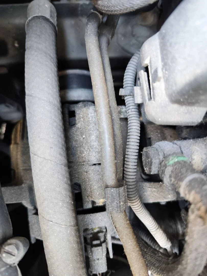 Foto de ALTERNADOR RENAULT SCENIC II (JM) 1.6 16V (113 CV / 83 KW) referencia 7701478093