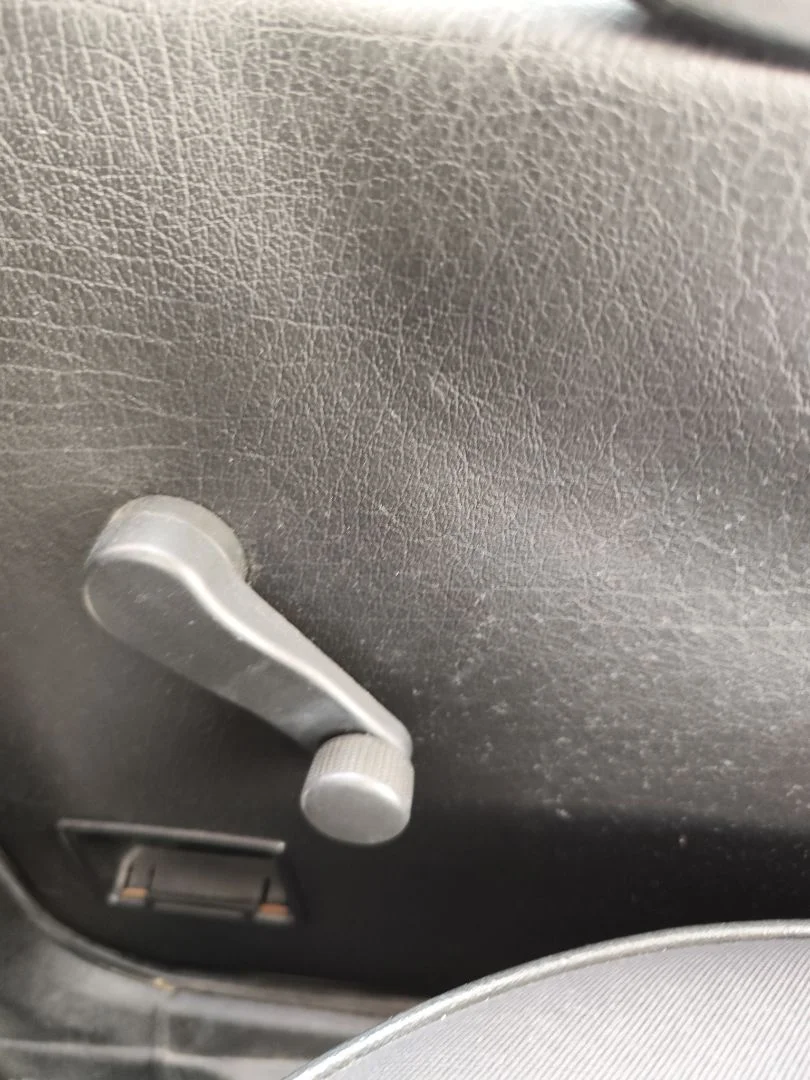 Foto de ELEVALUNAS TRASERO DERECHO SEAT IBIZA (6K1) 1.4 (60 CV / 44 KW)