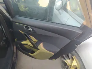 Foto de MANETA INTERIOR TRASERA DERECHA PEUGEOT 508 SW 1.6 HDi FAP (112 CV / 82 KW)