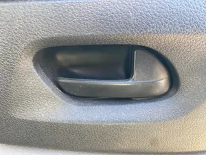 Foto de MANETA INTERIOR DELANTERA DERECHA PEUGEOT EXPERT FURGÓN