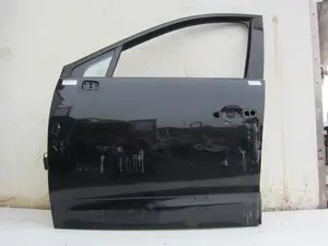 Foto de PUERTA DELANTERA IZQUIERDA RENAULT SCENIC III (JZ) 1.6 dCi Diesel FAP (131 CV / 96 KW) foto 2