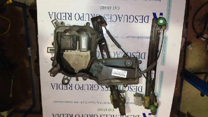 Foto de ELEVALUNAS DELANTERO DERECHO SEAT LEON (1P1) referencia 1T0959702G