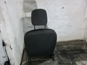 Foto de ASIENTO DELANTERO DERECHO DACIA DOKKER 1.5 dCi Diesel FAP CAT (90 CV / 66 KW) referencia 873117105R foto 7