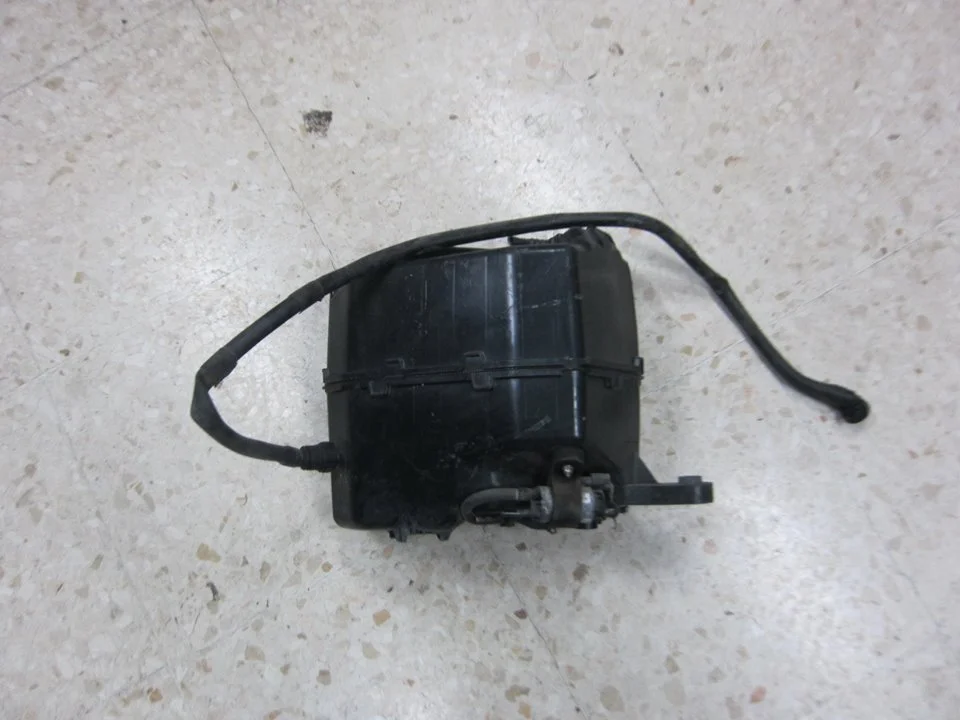 Foto de DEPOSITO ADBLUE BMW SERIE X3 (G01) 3.0 24V Turbodiesel (265 CV / 195 KW) referencia 7377944