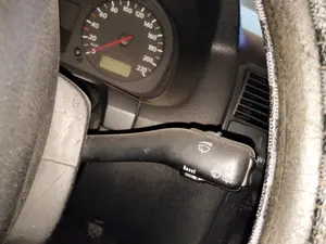 Foto de MANDO LIMPIA VOLKSWAGEN GOLF IV BERLINA (1J1)(10.1997)