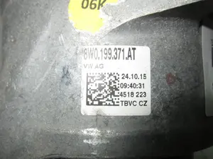 Foto de SOPORTE MOTOR IZQUIERDO AUDI A3 SEDÁN (8VM) 2.0 16V TDI (150 CV / 110 KW) referencia 8W0199371AT foto 5