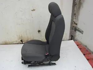 Foto de JUEGO ASIENTOS COMPLETO SEAT ALTEA XL (5P5) 1.9 TDI (105 CV / 77 KW) referencia 1K4881105KK foto 5