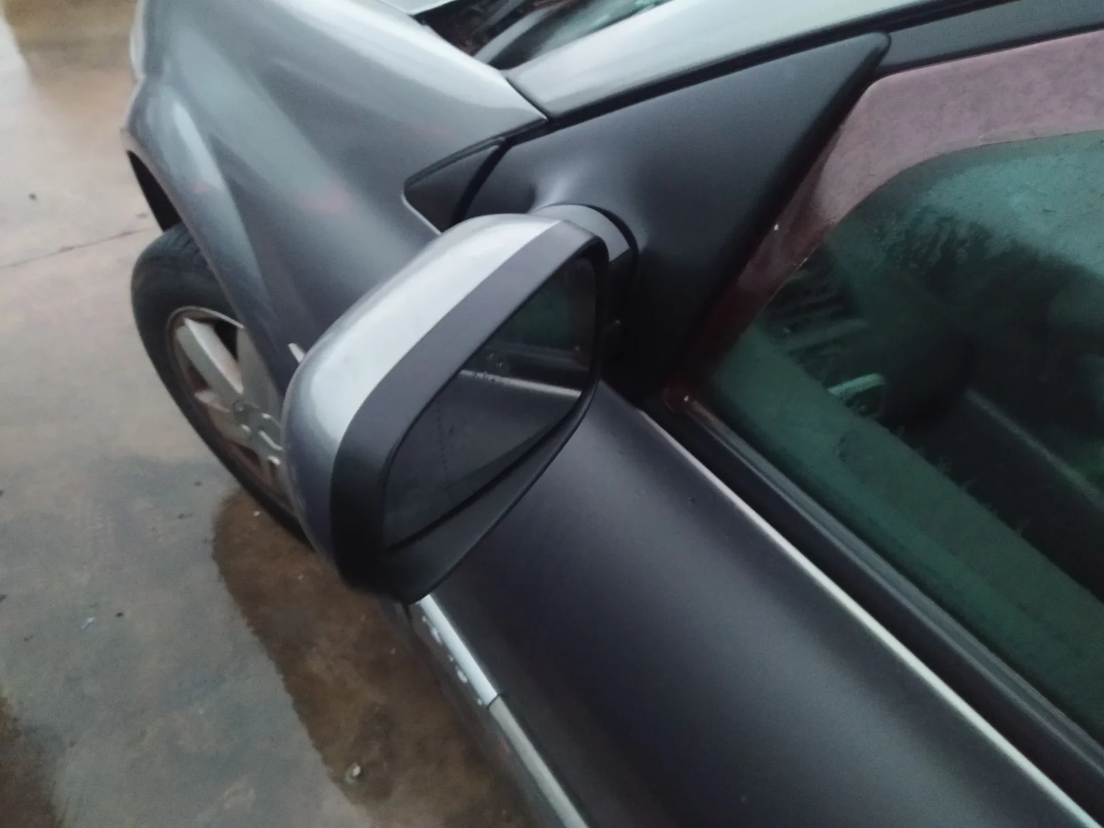 Foto de RETROVISOR IZQUIERDO RENAULT MEGANE II CLASSIC BERLINA 1.6 16V (113 CV / 83 KW)