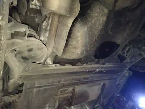 Foto de PUENTE TRASERO VOLKSWAGEN PASSAT BERLINA (3B2) 1.9 TDI (110 CV / 81 KW) referencia 8E0500051T foto 2