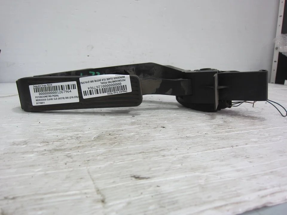 Foto de POTENCIOMETRO PEDAL MERCEDES-BENZ CLS (BM 219) 5.0 V8 24V CAT (306 CV / 225 KW) referencia 91718311