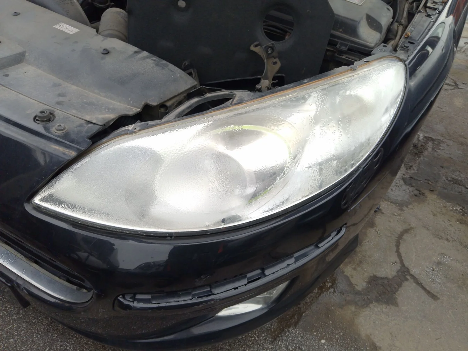 Foto de FARO IZQUIERDO PEUGEOT 407 2.0 16V HDi FAP CAT (RHR / DW10BTED4) (136 CV / 100 KW)