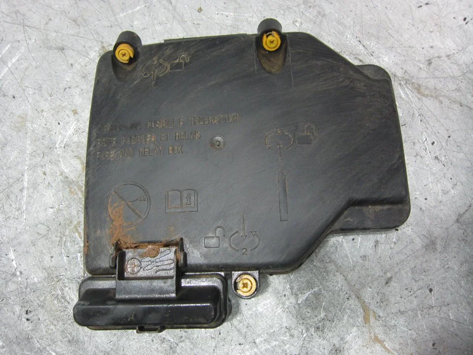 Foto de NO IDENTIFICADO PEUGEOT BOXER (335) FURGÓN TECHO ELEV. ACRISTAL. BAT.3450MM 2.2 HDI FAP CAT (131 CV / 96 KW) referencia 1374607080