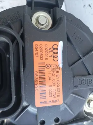 Foto de MOTOR CALEFACCION AUDI A4 AVANT (8E) 2.0 16V TDI (170 CV / 125 KW) referencia E1820021E foto 2