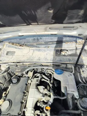 Foto de TORPEDO AUDI A6 BERLINA (4F2) 2.0 TDI (140 CV / 103 KW)