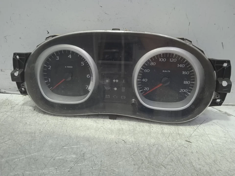 Foto de CUADRO INSTRUMENTOS DACIA DUSTER I 1.5 dCi Diesel CAT (86 CV / 63 KW) referencia 248100027R