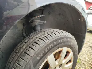 Foto de PASO RUEDA DELANTERO DERECHO VOLKSWAGEN GOLF PLUS V (5M1) 1.9 TDI (105 CV / 77 KW)
