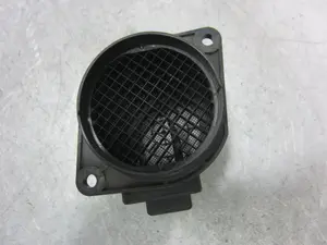 Foto de CAUDALIMETRO MITSUBISHI SPACE STAR (DG0) 1.9 DI-D CAT (102 CV / 75 KW) referencia 7700114778 foto 2