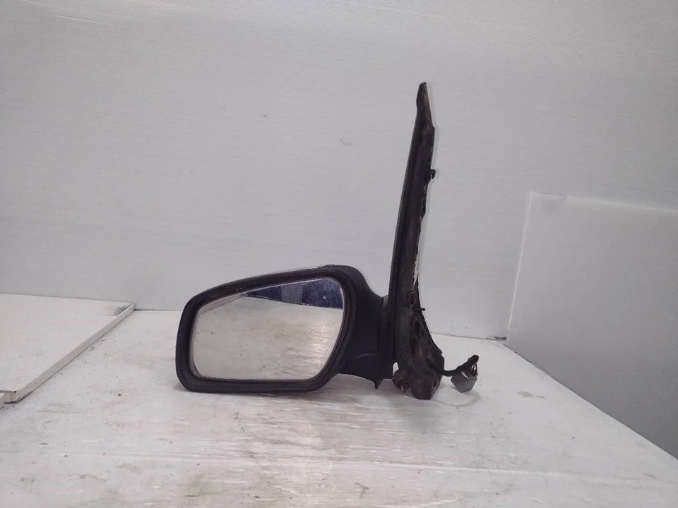 Foto de RETROVISOR IZQUIERDO FORD FOCUS C-MAX (CAP)(2003) 2.0 TDCi CAT (136 CV / 100 KW) referencia AR300977
