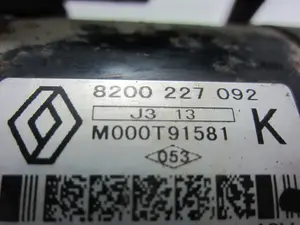 Foto de MOTOR ARRANQUE RENAULT CLIO II FASE II (B/CB0) referencia 8200227092 foto 6