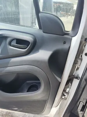 Foto de CENTRALITA CONFORT CITROEN BERLINGO FURGÓN 1.6 16V HDi FAP (90 CV / 66 KW)