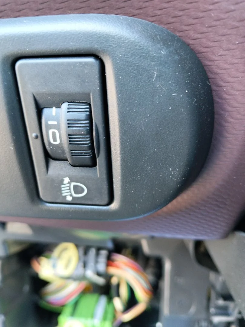 Foto de INTERRUPTOR CITROEN C4 CACTUS 1.2 12V VTi (82 CV / 60 KW)