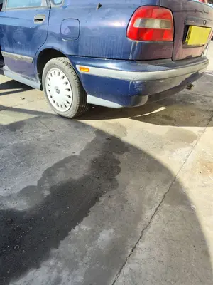 Foto de PARAGOLPES TRASERO VOLVO S40 BERLINA 1.6 CAT (109 CV / 80 KW)