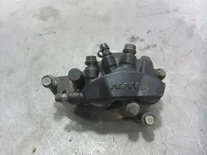 Foto de PINZA DE FRENO DELANTERA DERECHA HONDA PCX 125 125 cm3 - 8.6 kW (0 CV / 0 KW) referencia 45150KWN641
